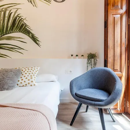 Modern Flat By Mercado Central In Ciutat Vella Valencia Exterior photo